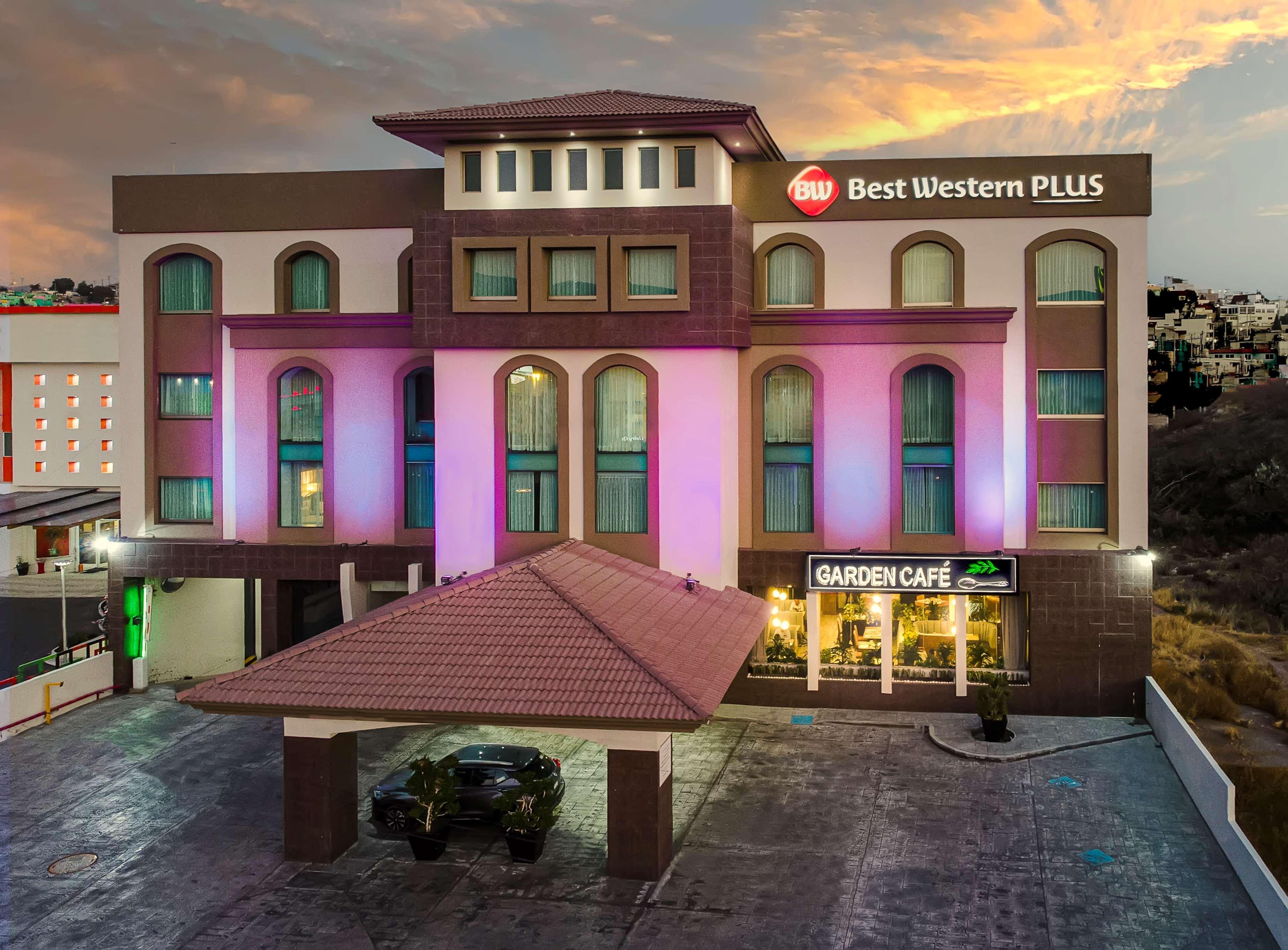 Best Western Oak Meadows Inn Saint Helens Exterior photo