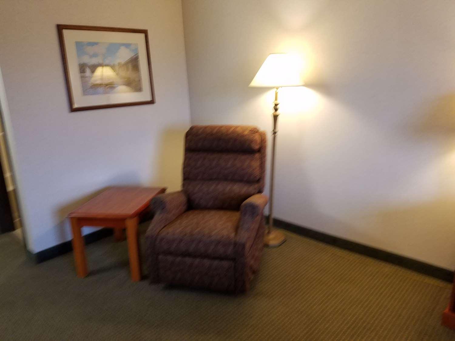 Best Western Oak Meadows Inn Saint Helens Exterior photo