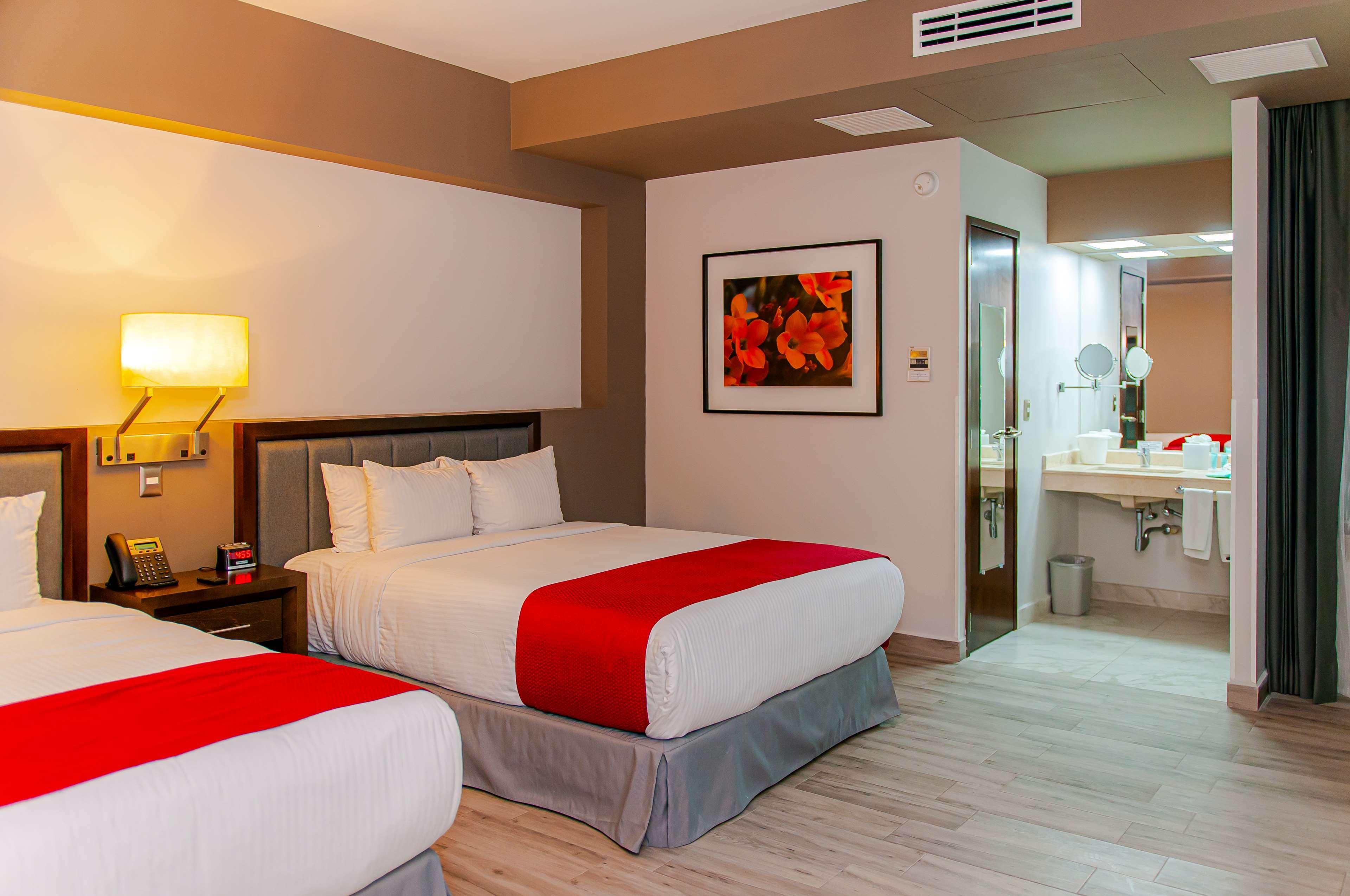 Best Western Oak Meadows Inn Saint Helens Exterior photo